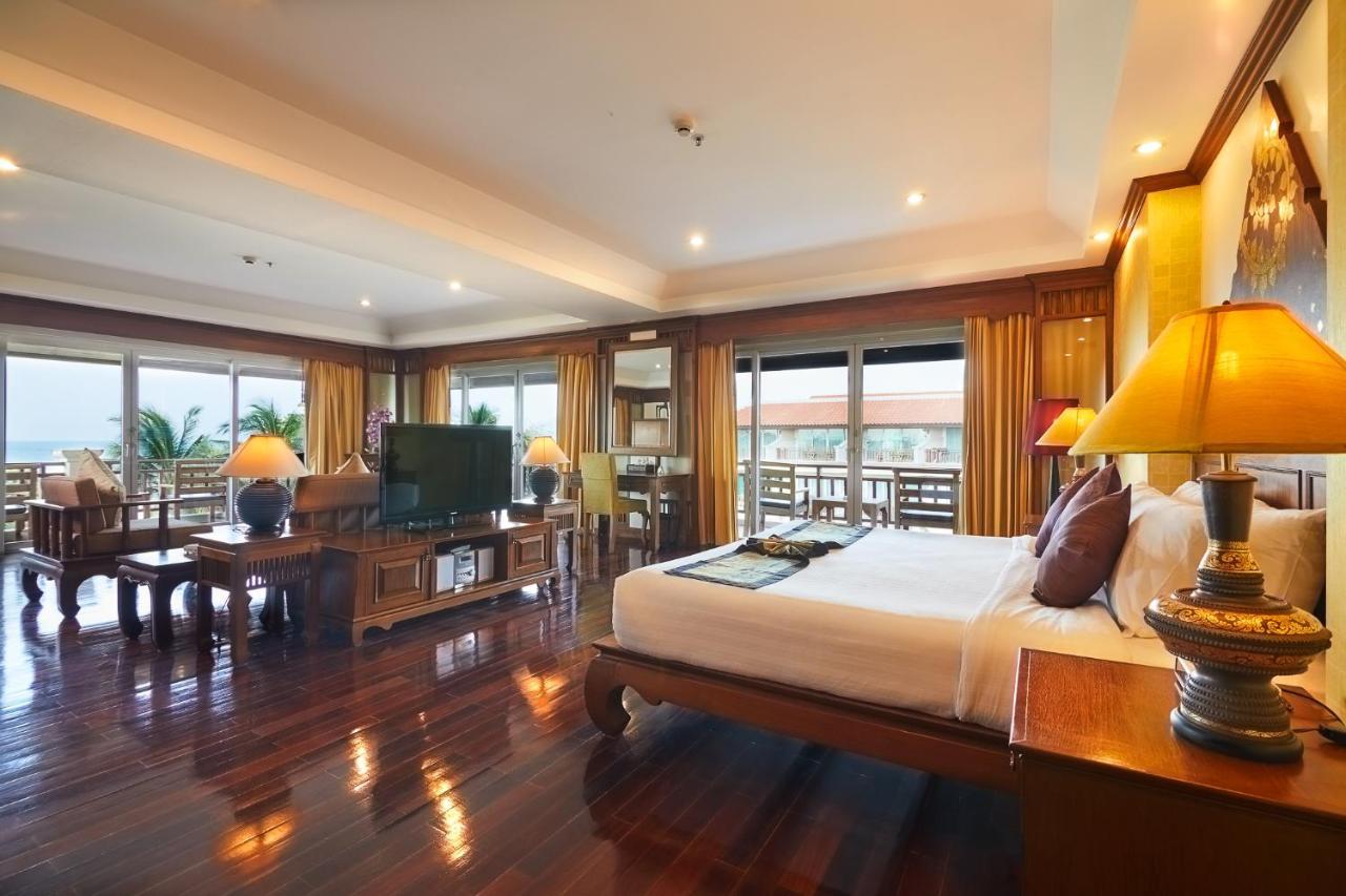 Avalon Beach Resort Pattaya Exterior photo