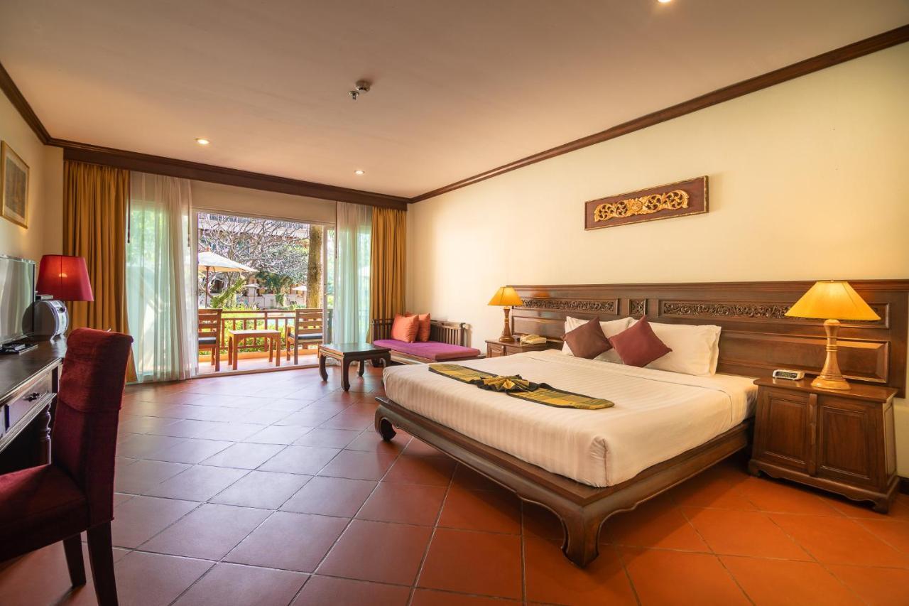 Avalon Beach Resort Pattaya Exterior photo