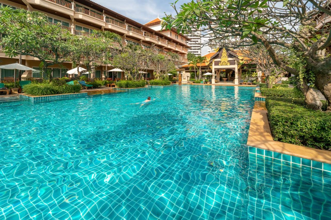 Avalon Beach Resort Pattaya Exterior photo