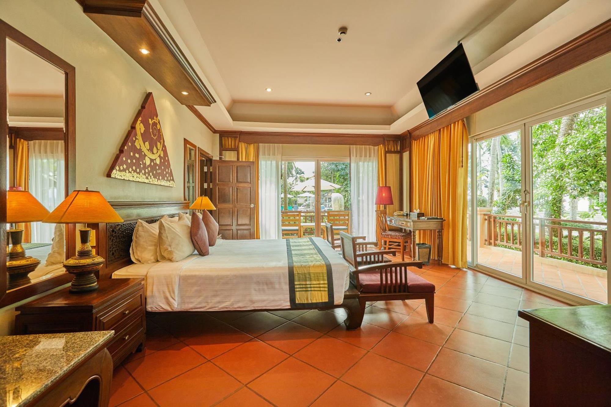 Avalon Beach Resort Pattaya Exterior photo